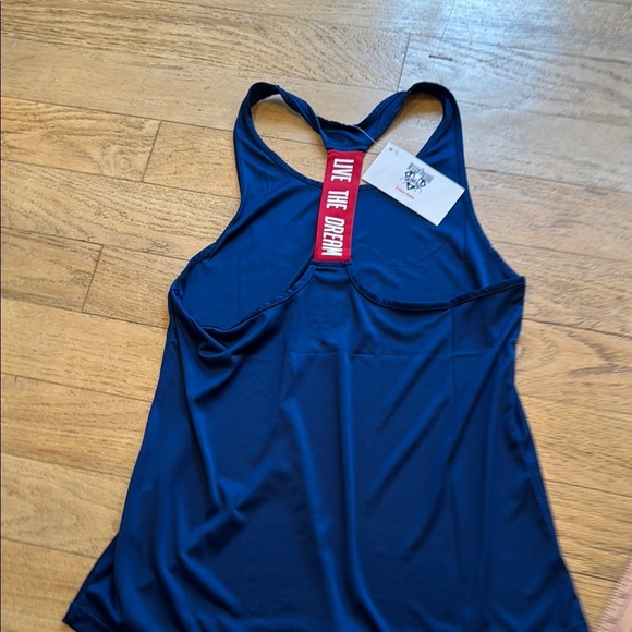 Cooperstown tank - Picture 6 of 8